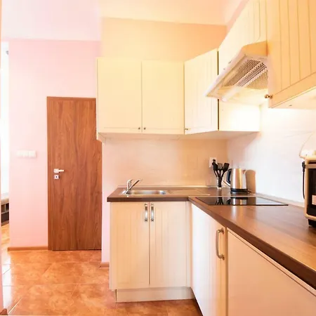 Zivnostenska 4 * Братислава